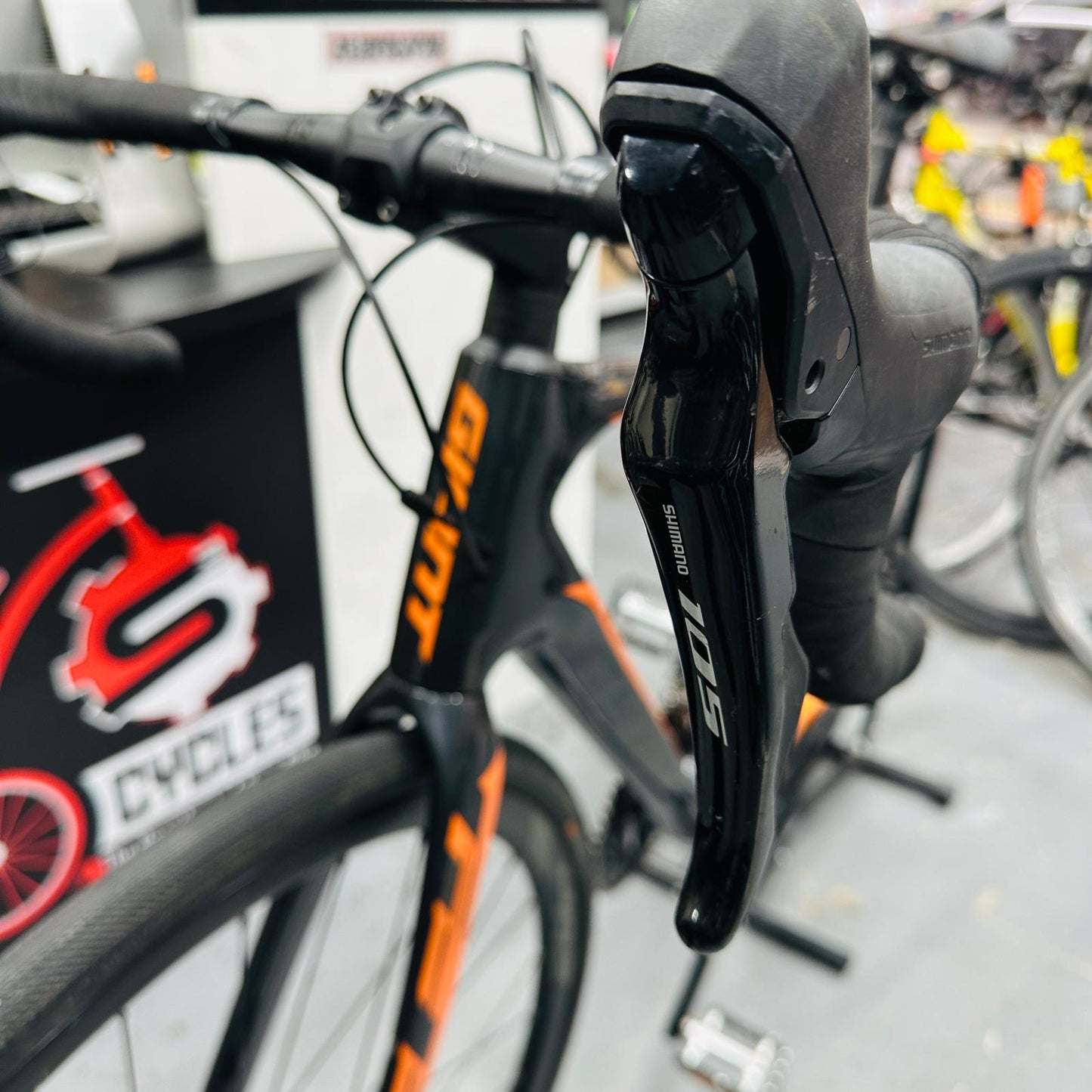 Giant Defy Advanced 2 Carbon Road Bike -2020 (Grey)